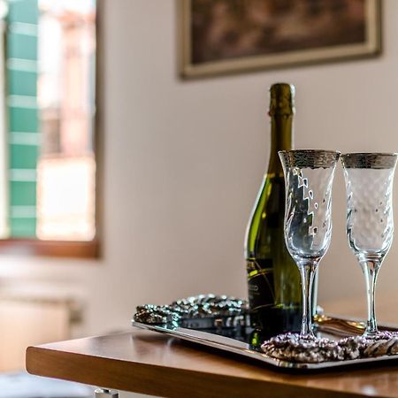 Hotel Ariel Silva Velence Kültér fotó