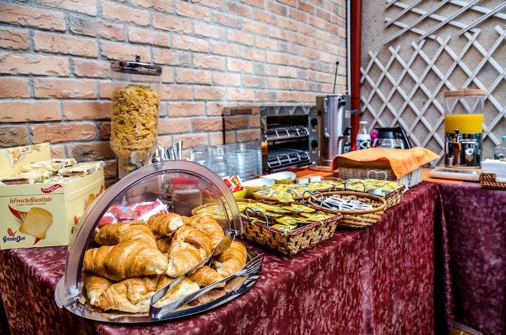 Hotel Ariel Silva Velence Kültér fotó
