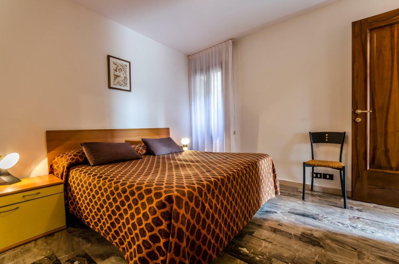 Hotel Ariel Silva Velence Kültér fotó